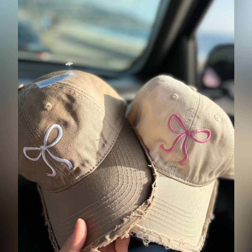 Cute bow hats in 3 different colors!!!